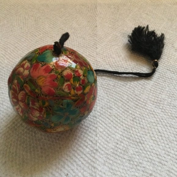 Christmas ornament tree ornament floral flowers hand painted - Picture 6 of 6